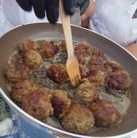 hellenic_meatballs_didimoticho_keftes-1018x1024